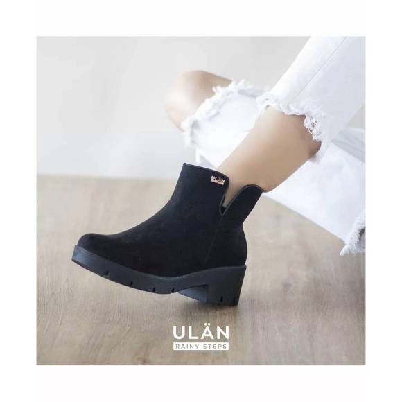 NEW ULAN waterproof dress booties in black - Picture 2 of 2